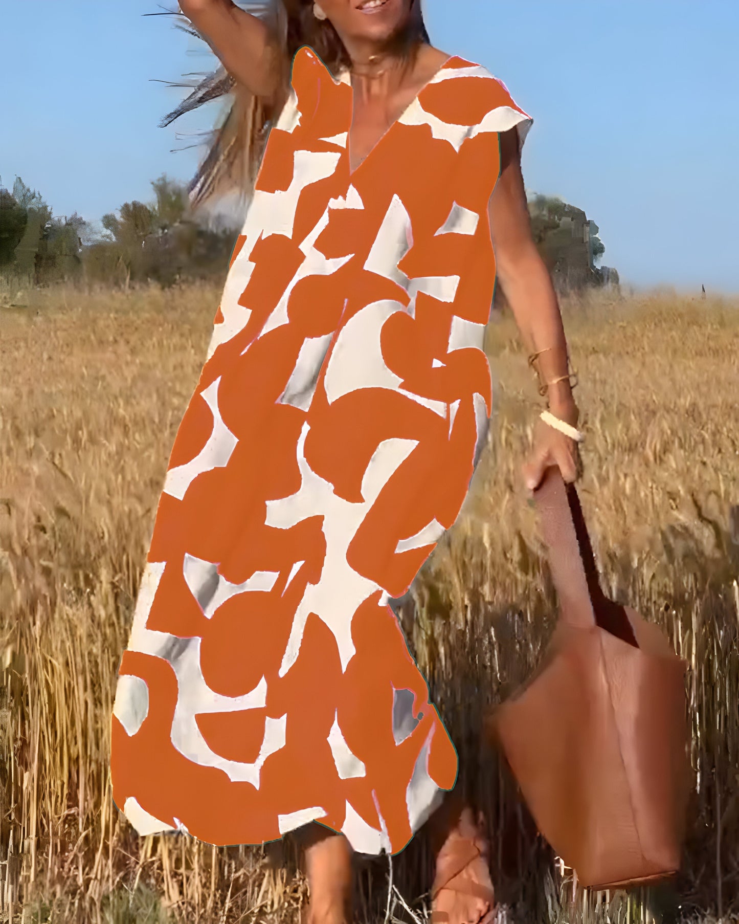 Jacqueline™ | Sukienka w Print i Dekoltem w Kształcie V
