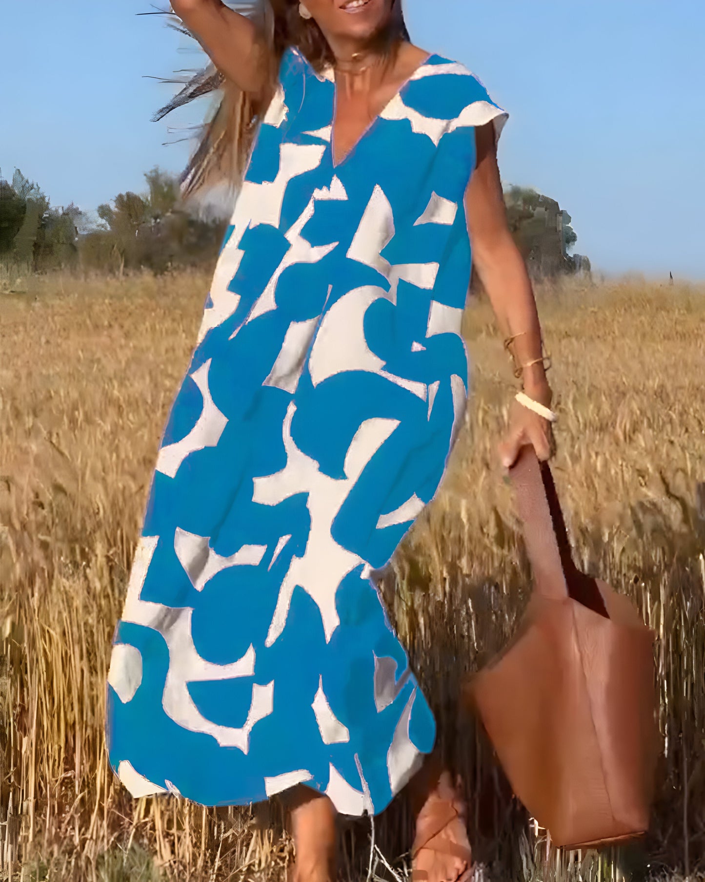 Jacqueline™ | Sukienka w Print i Dekoltem w Kształcie V